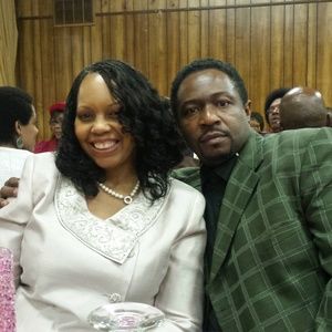 Meet your Posher, Leslie